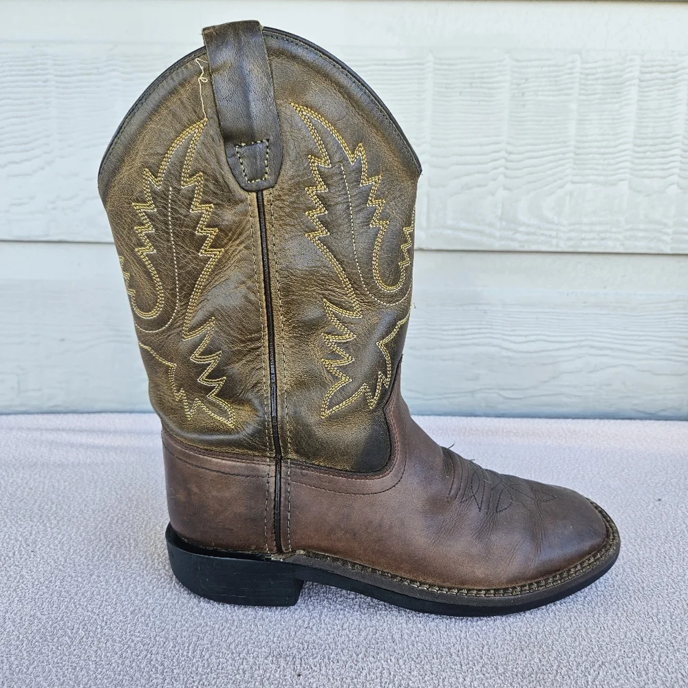 Old West Brown Leather Square Toe Western Cowboy Boot Youth SZ 1.5 Embroidered